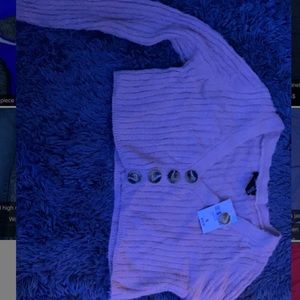 Long sleeve crop top